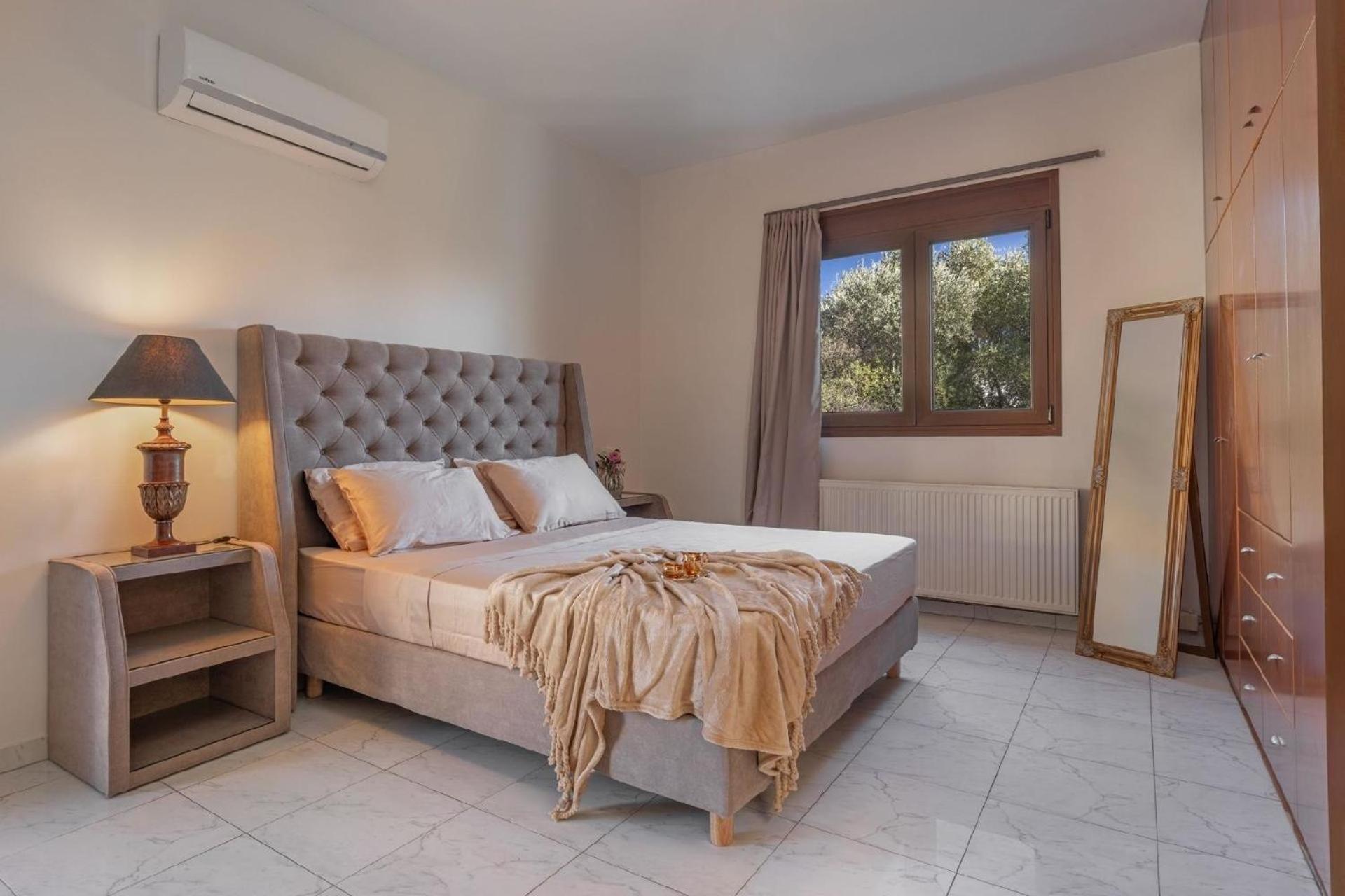 Vakantiehuis Mit Privatpool Fuer 20 Personen In Ialysos, Dodekanes